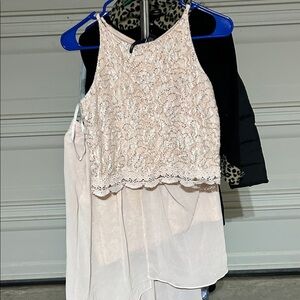 2 piece Lace Sleeveless Blouse in Light Pink with skirt